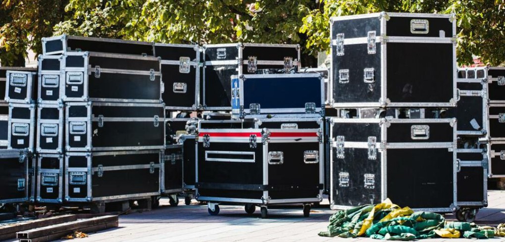 Endlich backstage arbeiten: Wie der Einstieg in die Konzert- und Eventbranche gelingt