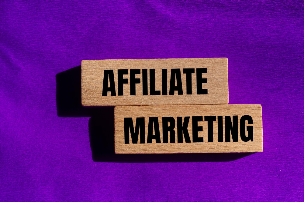 Affiliate-Marketing für digitale Produkte — Tracking, Compliance und nachhaltiges Wachstum